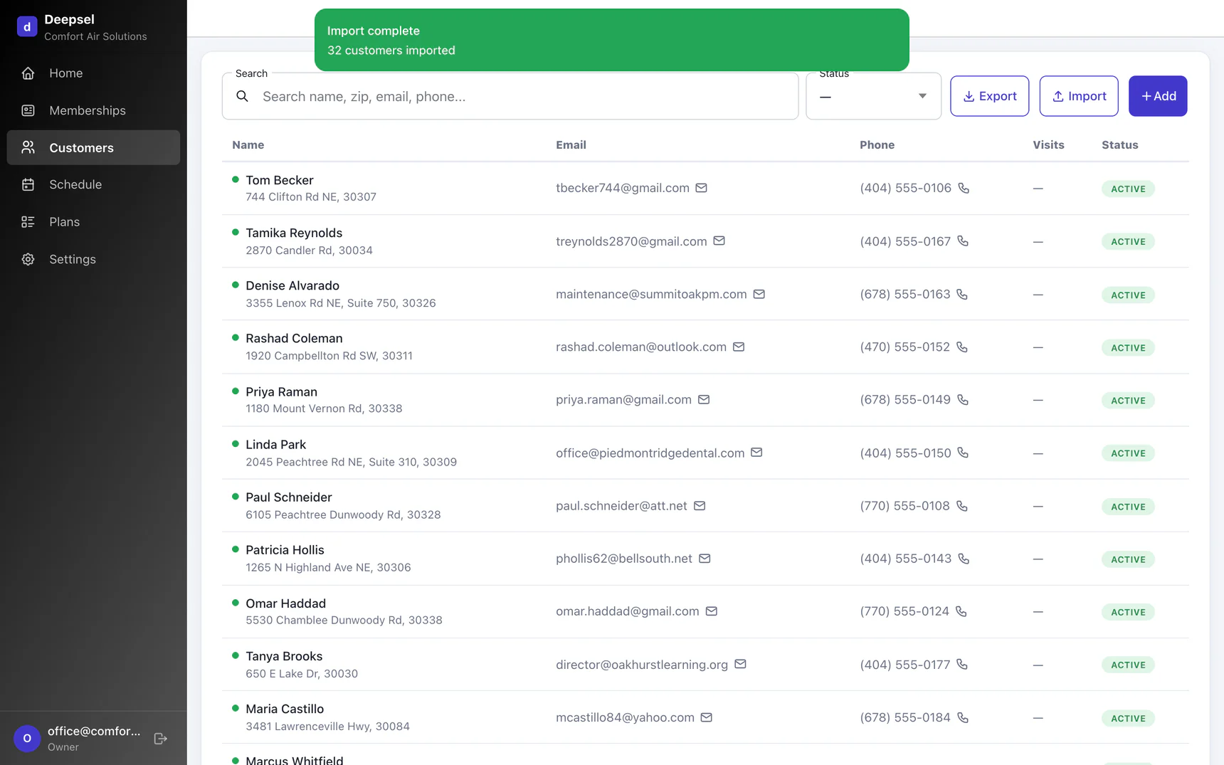 Customers list after the import, with the green confirmation Import complete, 32 customers imported, and the imported customers at the top of the list