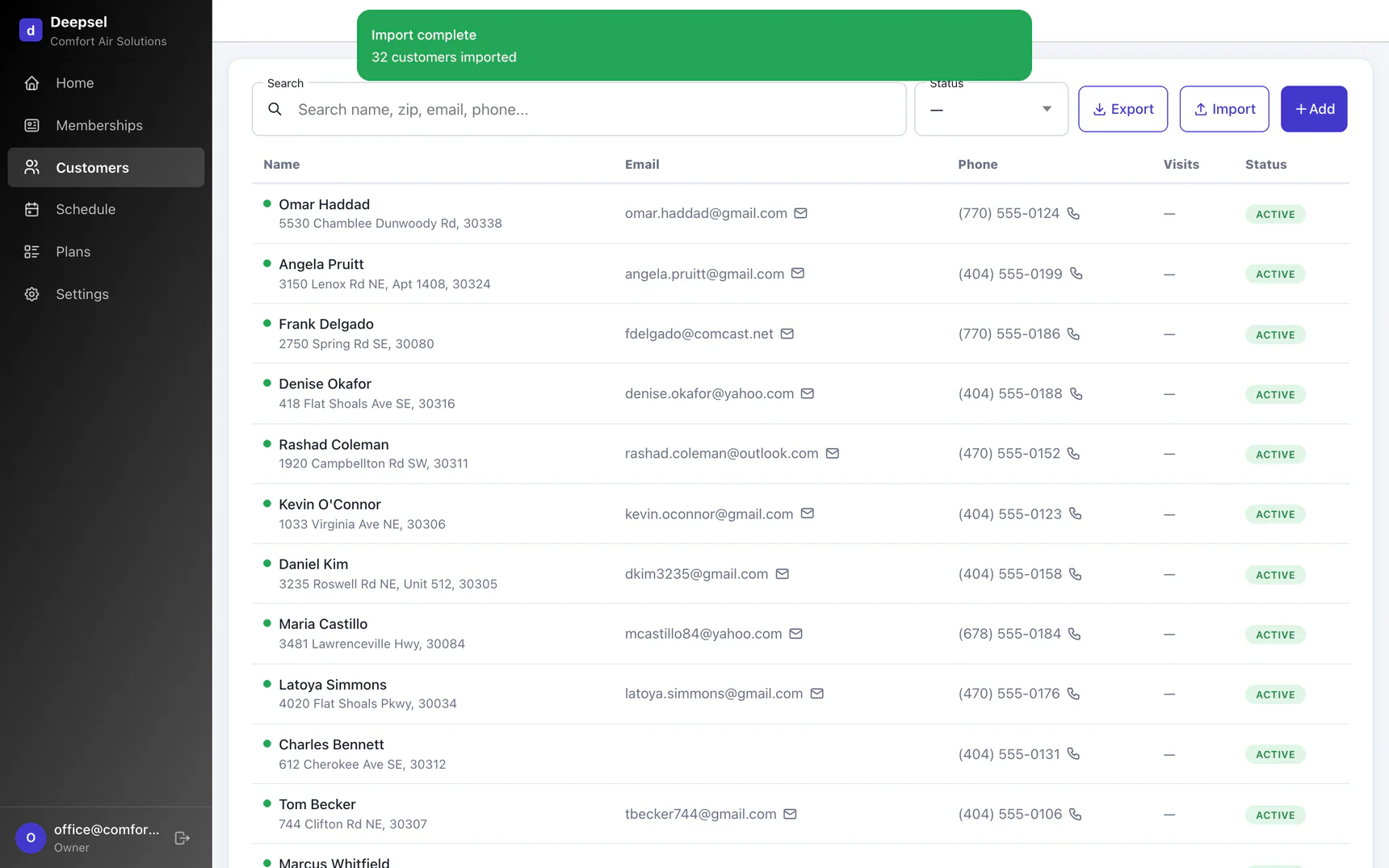 Customers list after the import, with the green confirmation Import complete, 32 customers imported, and the imported customers at the top of the list